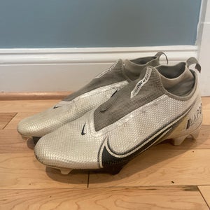 Men's  Size M 11.0 (W 12.0) Nike Low Top Vapor 360 PRO Molded Cleats (Used)