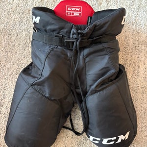 Black Youth Medium CCM JetSpeed LE Hockey Pants (Used)