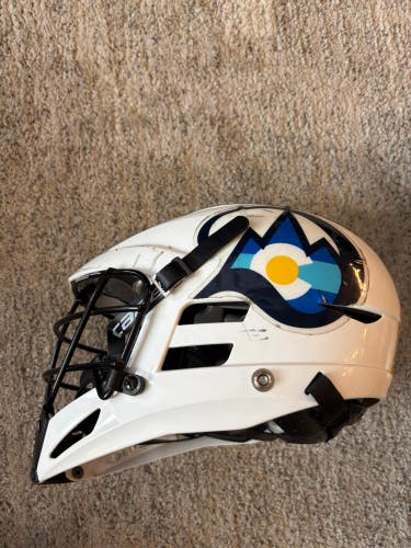 White Youth Cascade CS Youth Helmet (Used)