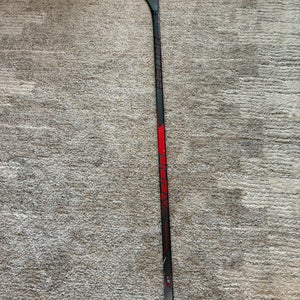 Senior Bauer Vapor X3.7 Hockey Stick Left Hand P88 (Used)