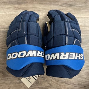 14" Sherwood Winnipeg Jets Gloves