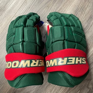 14" Sherwood Minnesota Wild Gloves