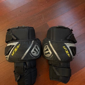 Used Warrior RXE3+ Knee Pads