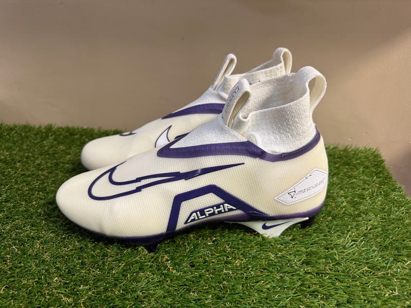 Nike Alpha Menace Elite 3 P Football Cleats White/Purple Men  display picture 2