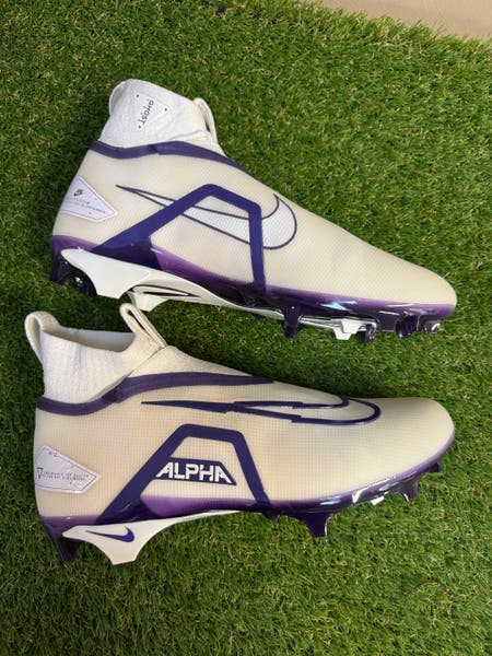 Nike Alpha Menace Elite 3 P Football Cleats White/Purple Men  display picture 3