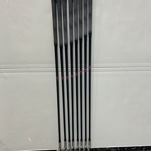 Men's 2019 Titleist T300 Right Handed Iron Set Regular Flex  Graphite Shaft (Used)