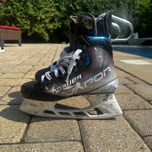 Bauer Vapor Hyperlite Skates Size 7 (Custom + Used)