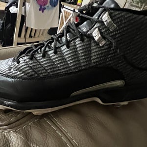 Jordan metal cleats