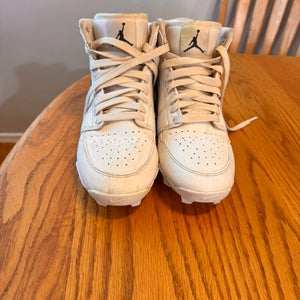 White Size 4.5 Nike Jordan Cleats (Used)