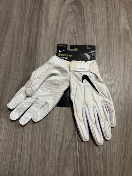 Nike Superbad Gloves L ホワイト　アメフト Nike Superbad Gloves L ホワイト アメフト Superbad Gloves