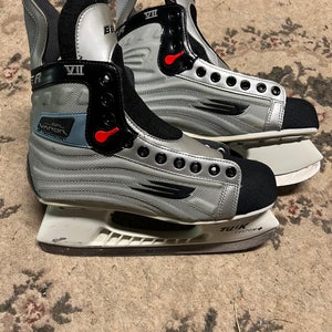 Bauer Vapor SFL VII Hockey Skates Regular Width 8.5 (Used)