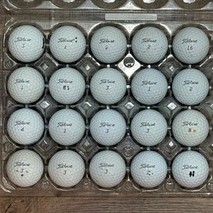 20 Titleist Pro V1 Golf Balls - 4A Near-Mint Condition Only