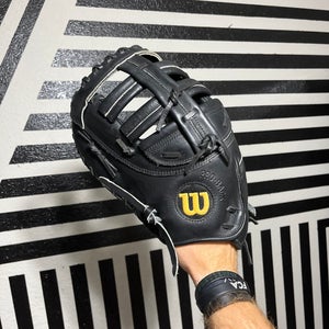 Wilson a2000 12” lefty first base mitt baseball glove