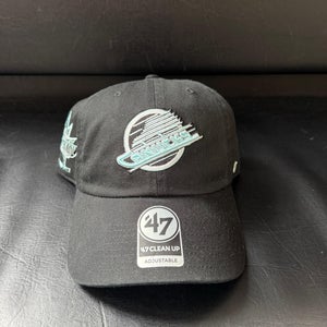 Black/Mint Double Under Clean Up 47 Brand Vancouver Canucks Dad Buckle Hat