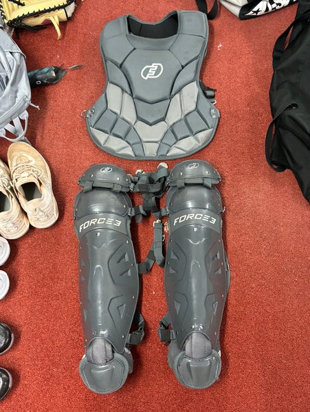 Force 3 catchers Gear