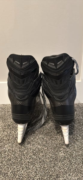 Bauer Supreme 160 Hockey Skates Regular Width 7 (Used)