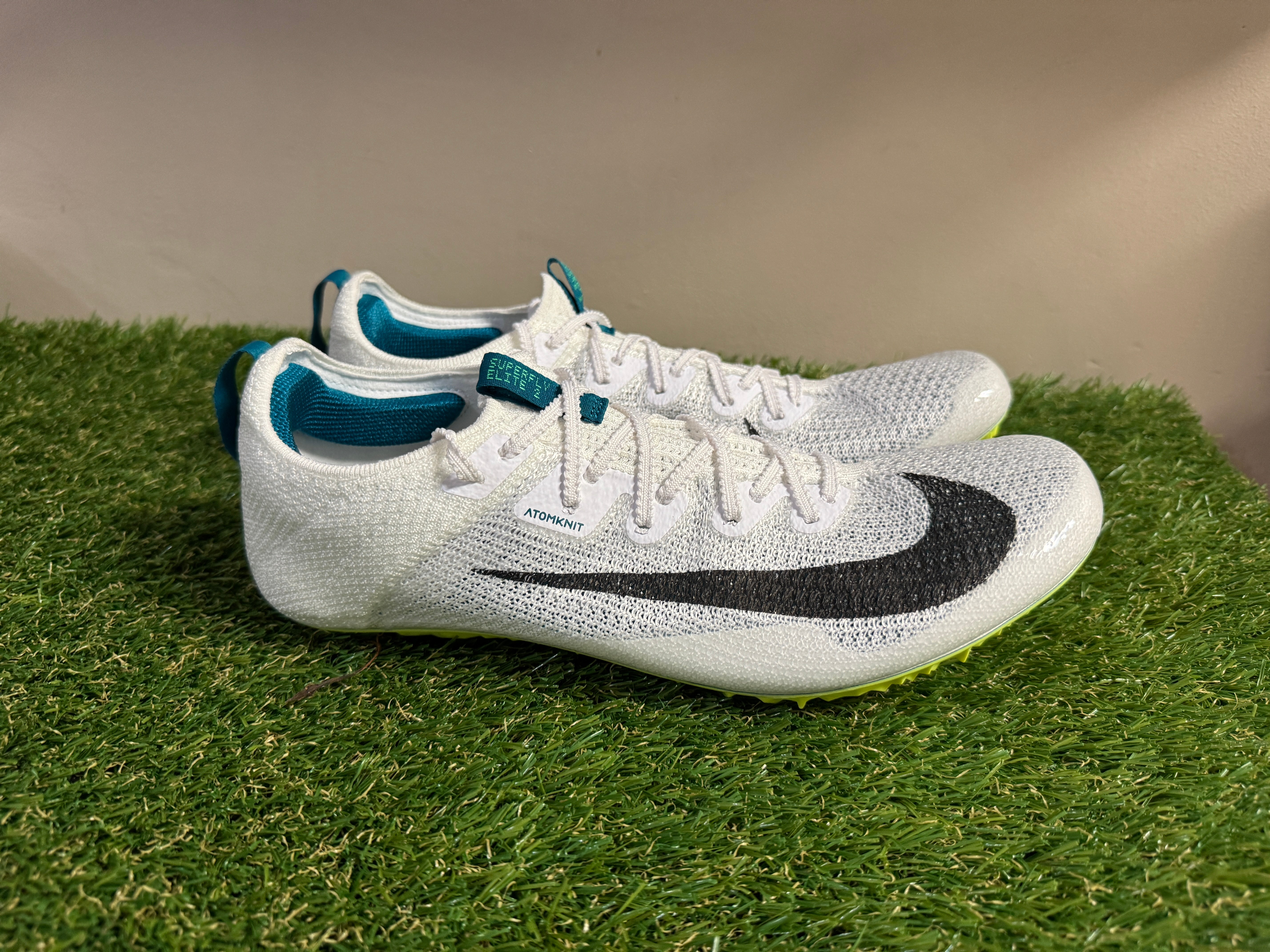 Nike Zoom Superfly Elite 2 Flyknit White Green Spikes FZ9662  display picture 3