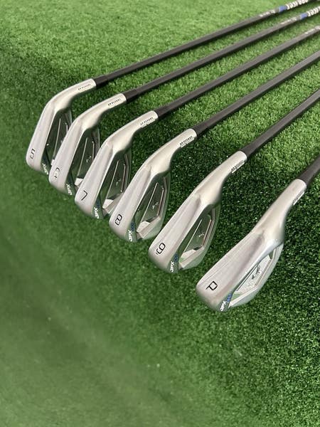 Mizuno JPX 900 Forged Iron Set 5-P / Project X LZ 6.0 Tour Stiff