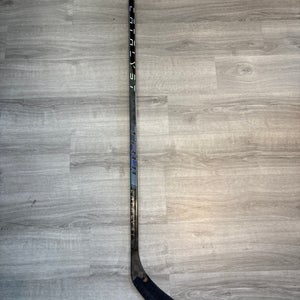 Senior True Catalyst 9X Left Hand Hockey Stick P92 Pro Stock Macdonald (Used)