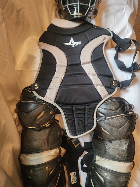 All Star System 7 Catcher's Set (Used)