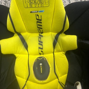 Senior XL Bauer Supreme 2S Hockey Pants (Used)
