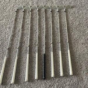 Men's 2012 Ping i200 Right Handed Iron Set Stiff Flex 8 Pieces Steel Shaft (Used)