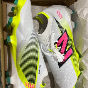 New Balance Furon Pro FG V7+