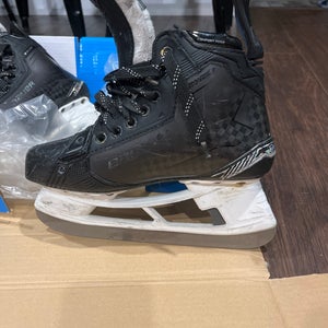 2024 Bauer Supreme Shadow Hockey Skates Narrow Width  Pro Stock Size 5.5 (Used)
