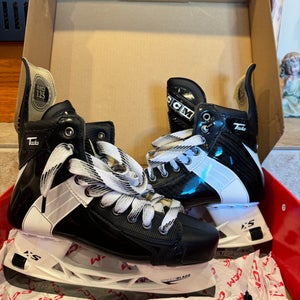 CCM Tacks XF 652 Pro Hockey Skates 7.5 (New)