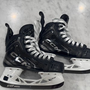2024 CCM Tacks XF Pro Hockey Skates Regular Width  Size 3.5 (Used)