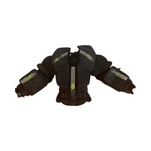 Small / Medium  Warrior RITUAL X4 E Goalie Chest Protector (Used)