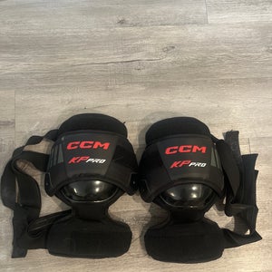 CCM KP pro Goalie knee guards