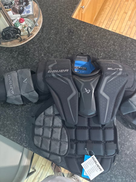 Medium Bauer Elite Goalie Chest Protector (New)