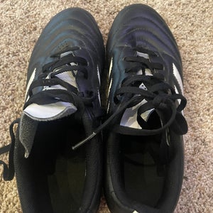 Men's Size M 7.0 (W 8.0) Adidas Cleats (Used)