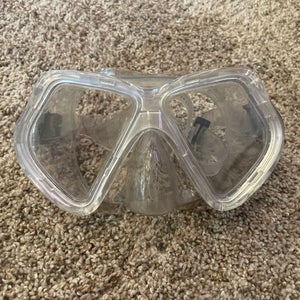 Nose and Eyes Swimming Goggles