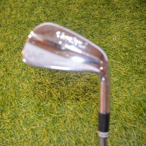 Cleveland	588-MB	7 Iron	RH	37"	Steel	Stiff	New Grip