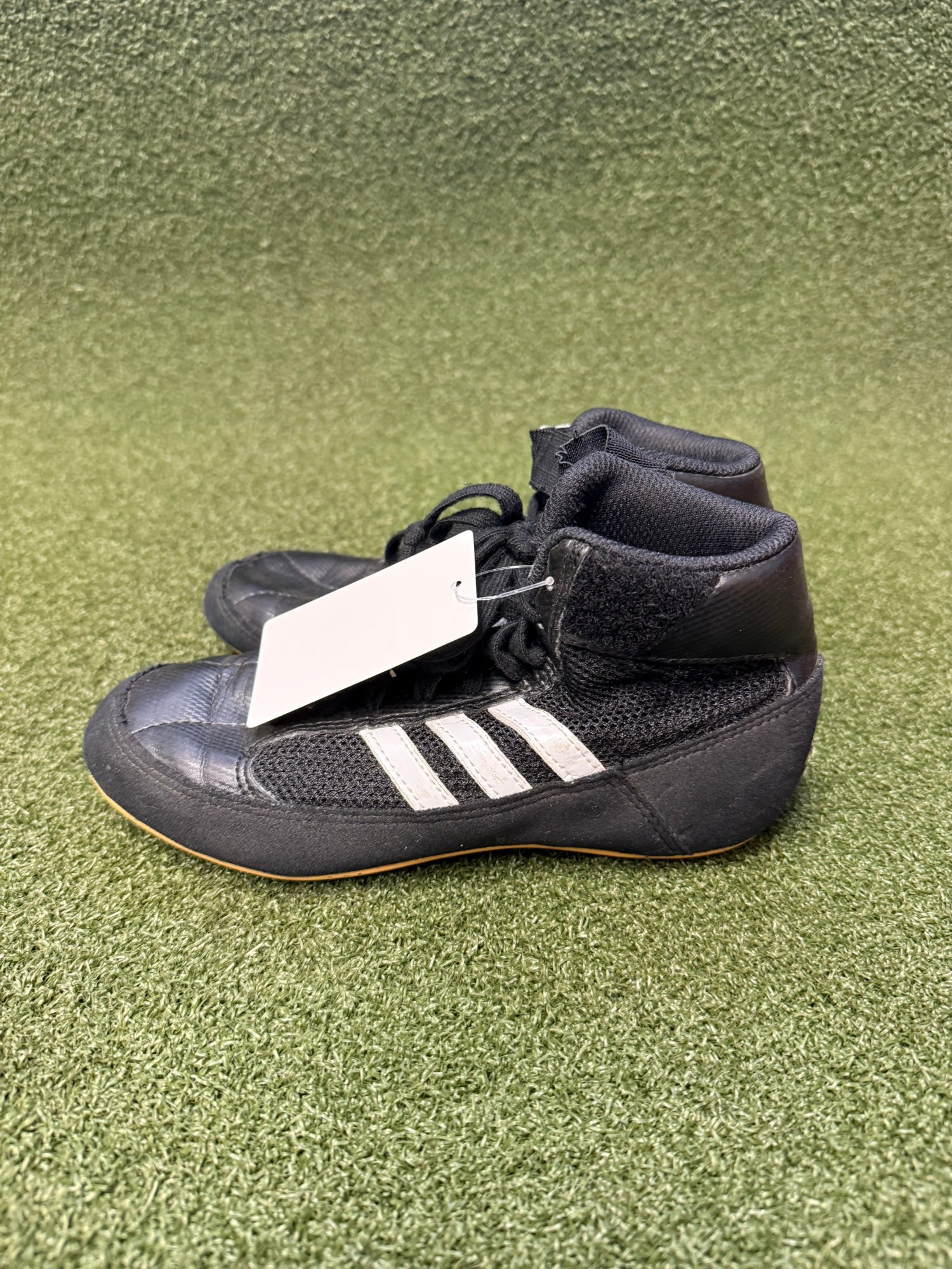 BRAND NEW Adidas Combat Speed Kids Wrestling Shoes size 13 1/2 | SidelineSwap | Buy and Sell on SidelineSwap BRAND NEW Adidas Combat Speed Kids Wrestling Shoes size 13 1/2 | SidelineSwap | Buy and Sell on SidelineSwap