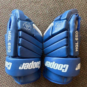 Cooper hockey glove