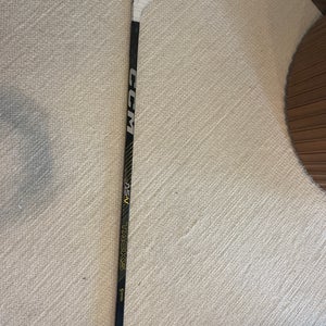 Junior CCM Super Tacks AS-V Right Handed Hockey Stick P28 (Used)