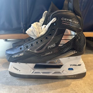 Size 10W NHL Tage Thompson True Catalyst Pro Custom Hockey Skates Regular Width  Pro Stock 10 (New)