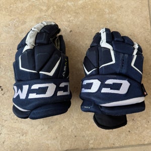 Ccm tacks gloves