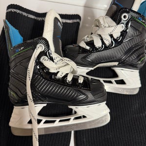 Bauer Hockey Skates Regular Width 7 (Used)