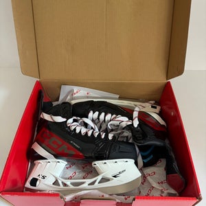 New CCM JetSpeed FT6 Hockey Skates Size 9.5 Regular *NO TONGUES*