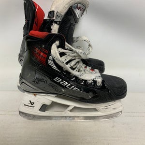 Bauer (Used) Junior Size 2.5 Hockey Skates