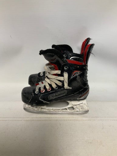 Bauer (Used) Intermediate Junior Size 1.5 Hockey Skates