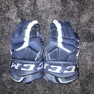 Gently Used CCM Tacks 9080 13” Hockey Gloves