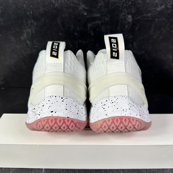 ADIDAS EXHIBIT A MIAMI HEAT MENS BASKETBALL SHOES SIZE 10 SPECKLED WHITE NEW ADIDAS EXHIBIT A MIAMI HEAT MENS BASKETBALL SHOES SIZE 10  main image 2