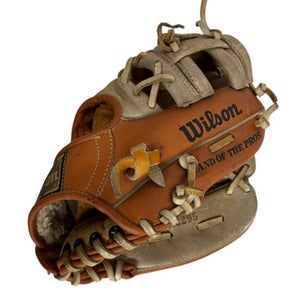 Wilson (Used) 9" Baseball Glove