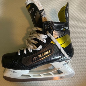 2019 Bauer Supreme 3S Hockey Skates Regular Width   8.5 (Used)