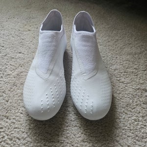 White Size M 10.5 (W 11.5) Adidas Molded Cleats Cleats (New)